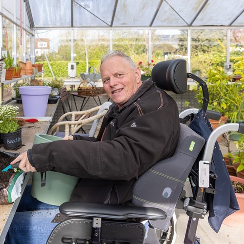 Meneer In Rolstoel